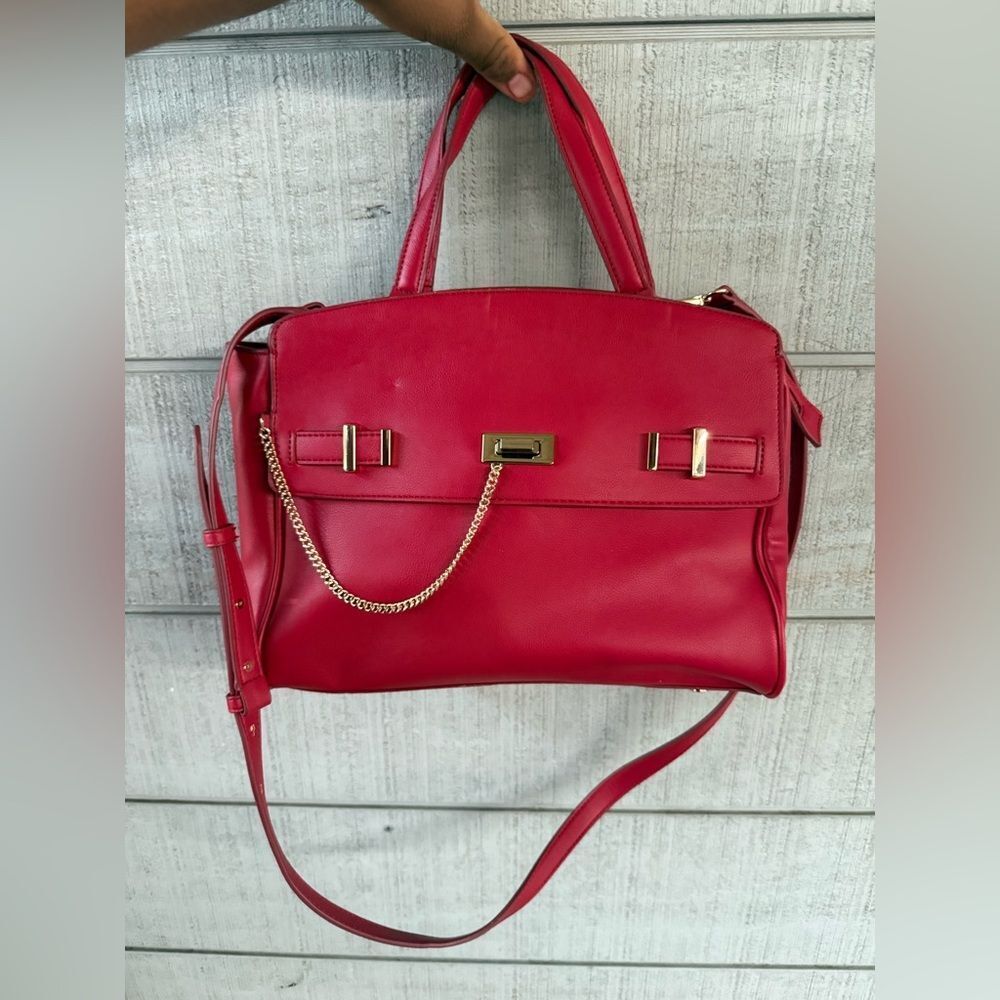 Women’s I.N.C international red medium satchel purse